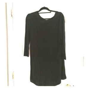 Long black tunic